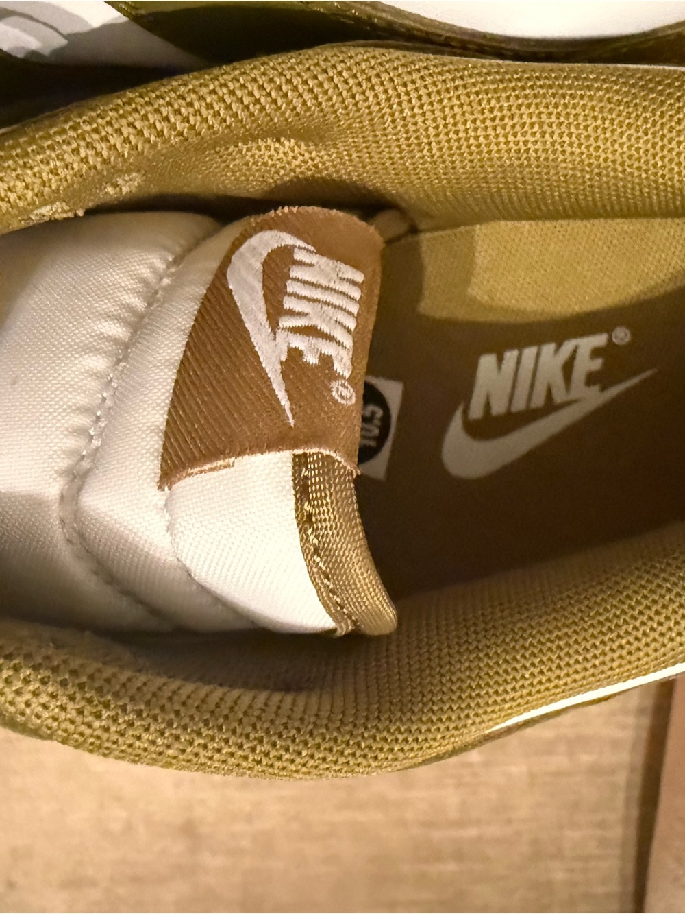 Nike DUNK LOW RETRO - Picture 5 of 9